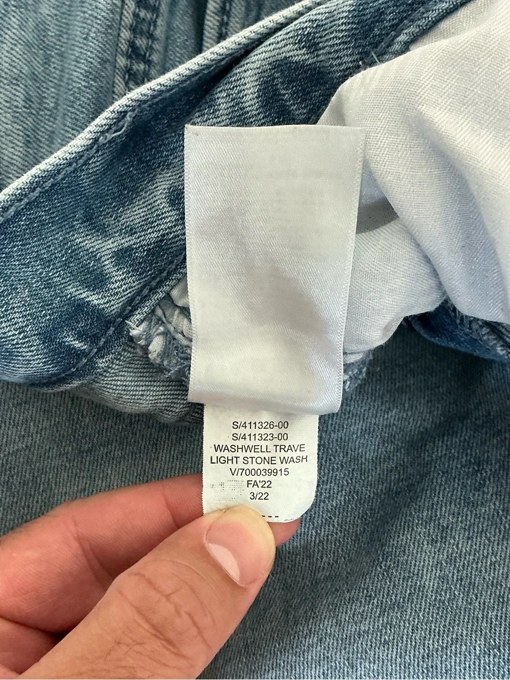 Banana Republic Athletic Fit Travel Jean